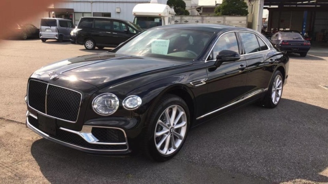 0T 五座 豪华内饰令人叹为观止开元棋牌2025款宾利飞驰 4(图5)